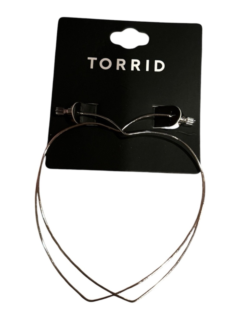 torrid Silver Heart Hoop Earrings - Picture 2 of 3